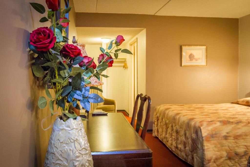 Niagara Falls Motor Lodge ภายนอก รูปภาพ